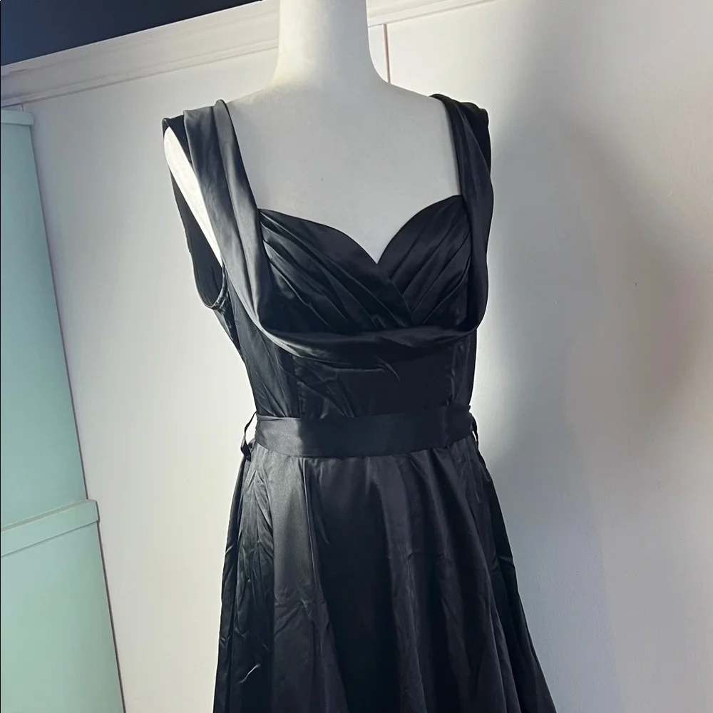 H&R Black Satin Cocktail Dress with sweetheart neckline and ribbon belt - Picture 10 of 11